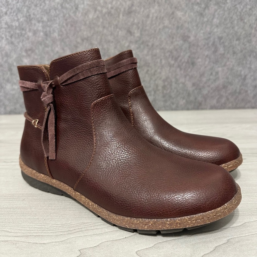 B.O.C. Addi Ankle Booties Women's 10 Brown Leather Side Zip Tie‎ Detail